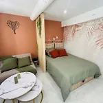 דירה Le Charvet, Cosy En Plein Coeur De