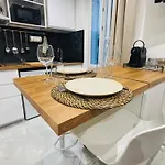 Le Charvet, Cosy En Plein Coeur De דירה *